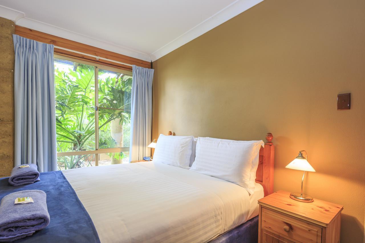 The Koorabup Motel Denmark Bagian luar foto